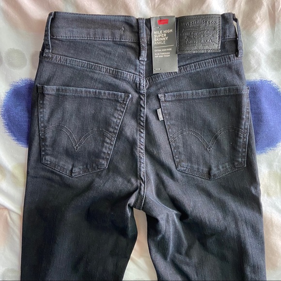 Levi’s Super Skinny Ankle Denim - Picture 6 of 10